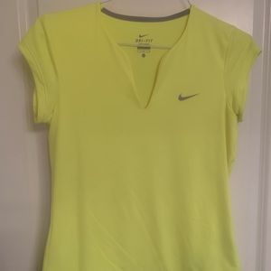 Nike Women’s Tennis top